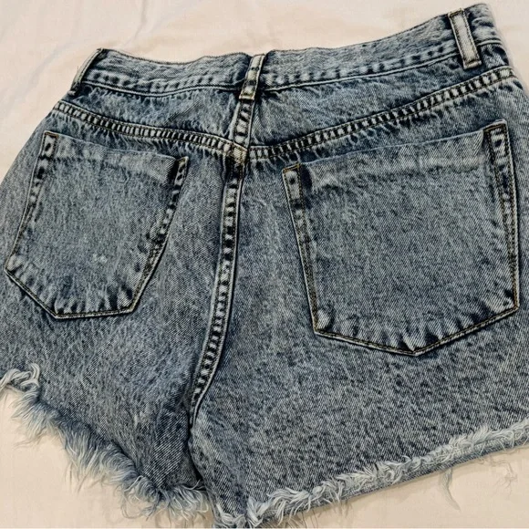 Bluivy Distressed Denim Shorts Size M Acid Wash Frayed Hem Festival Country - Picture 6 of 7